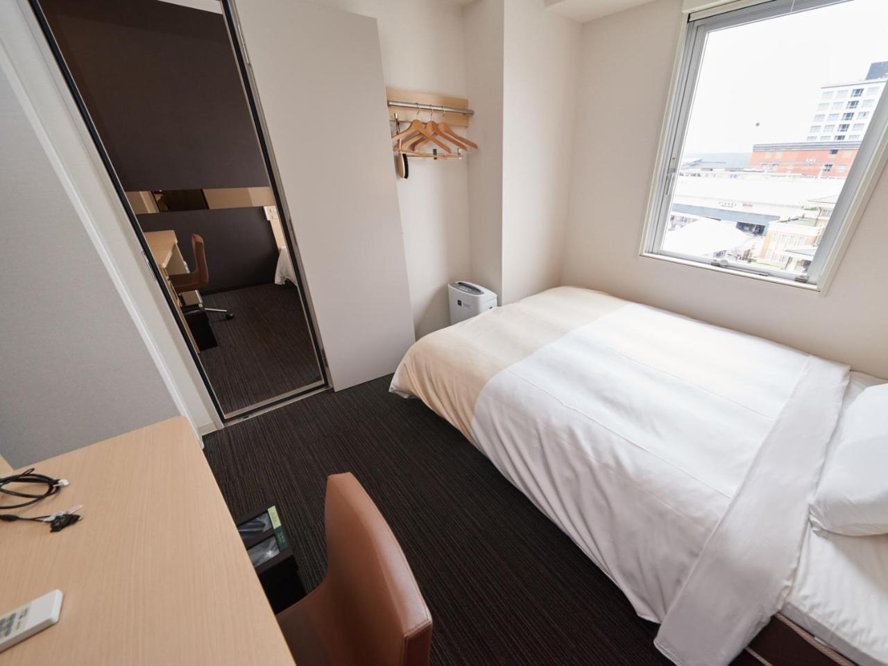 Super Hotel Jr Nara Ekimae Sanjo Dori Екстериор снимка